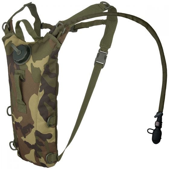 MFH Extreme Trinkrucksack mit TPU-Trinkblase Woodland