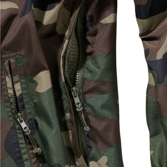 Brandit Windbreaker für den Sommer Woodland