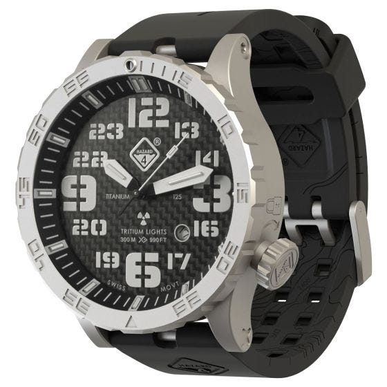 Hazard 4 Heavy Water Diver Titanium Carbon-Armbanduhr mit Tritium-Lichtquelle Blau/Rot