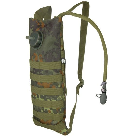 MFH Trinkblase und Tasche mit MOLLE-Befestigungssystem Flecktarn